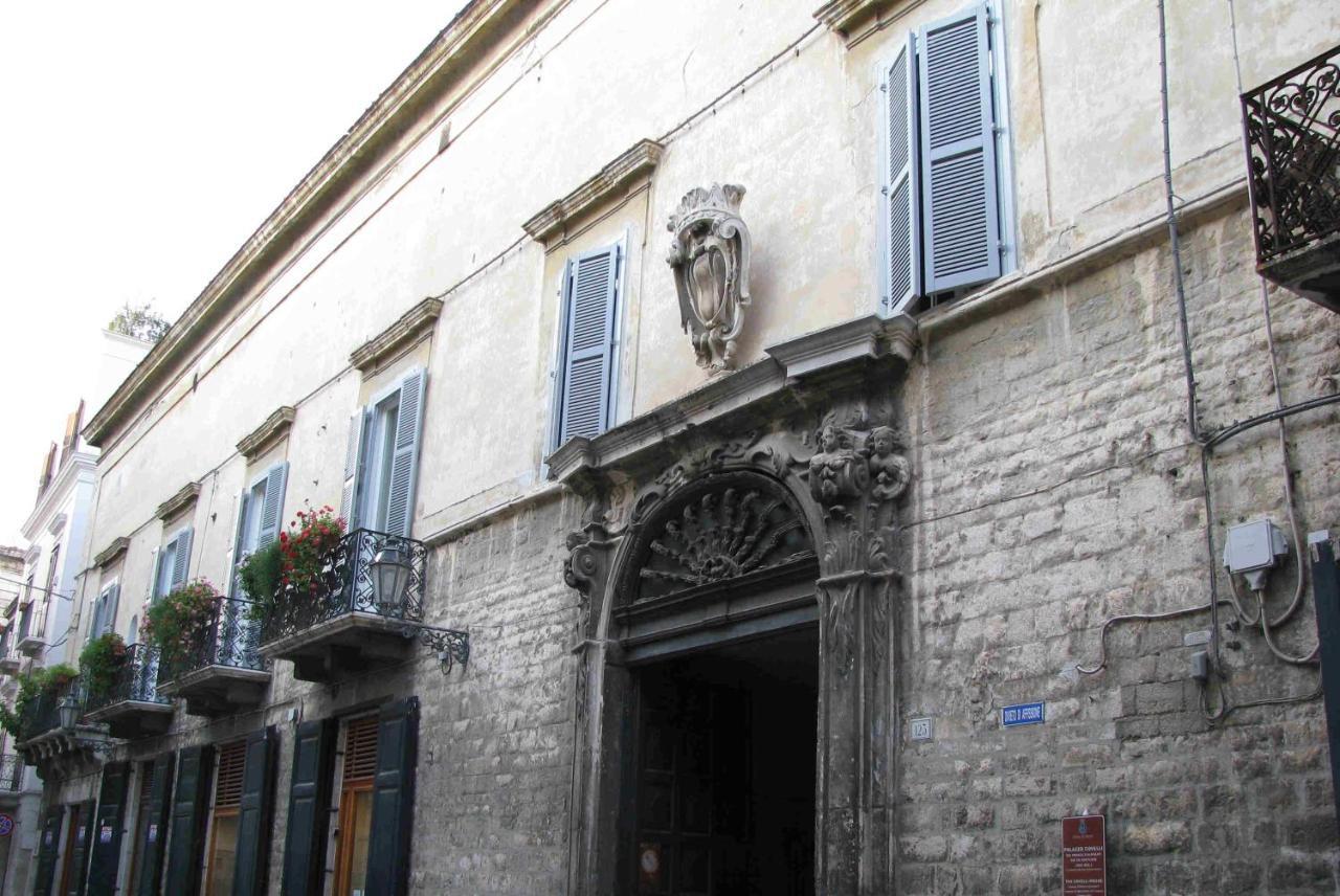 La Soffitta Covelli Bed & Breakfast Trani Luaran gambar